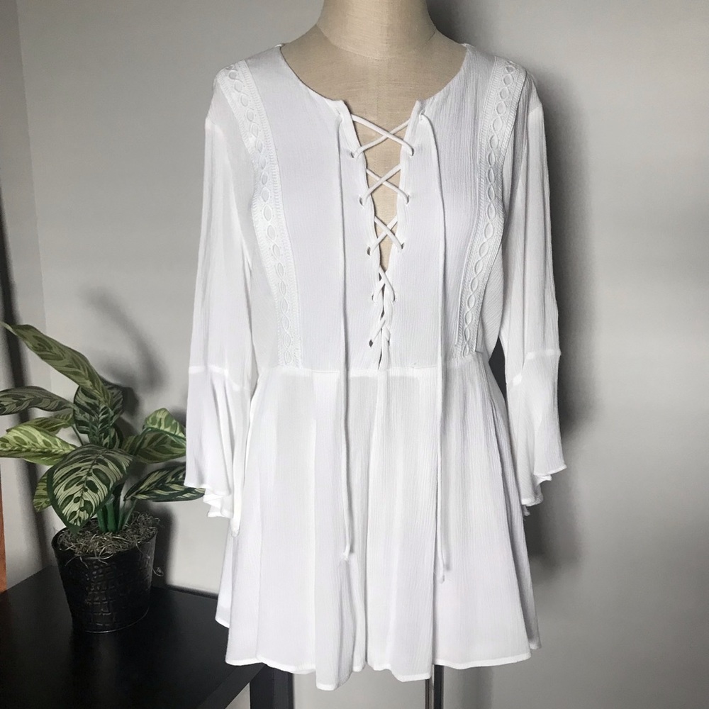Missguided white 3/4 sleeve lace up front romper size 14